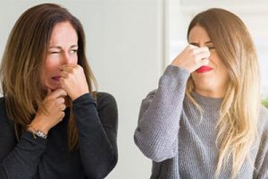 چگونه بوی بد و لکه زیربغل را از بین ببریم؟